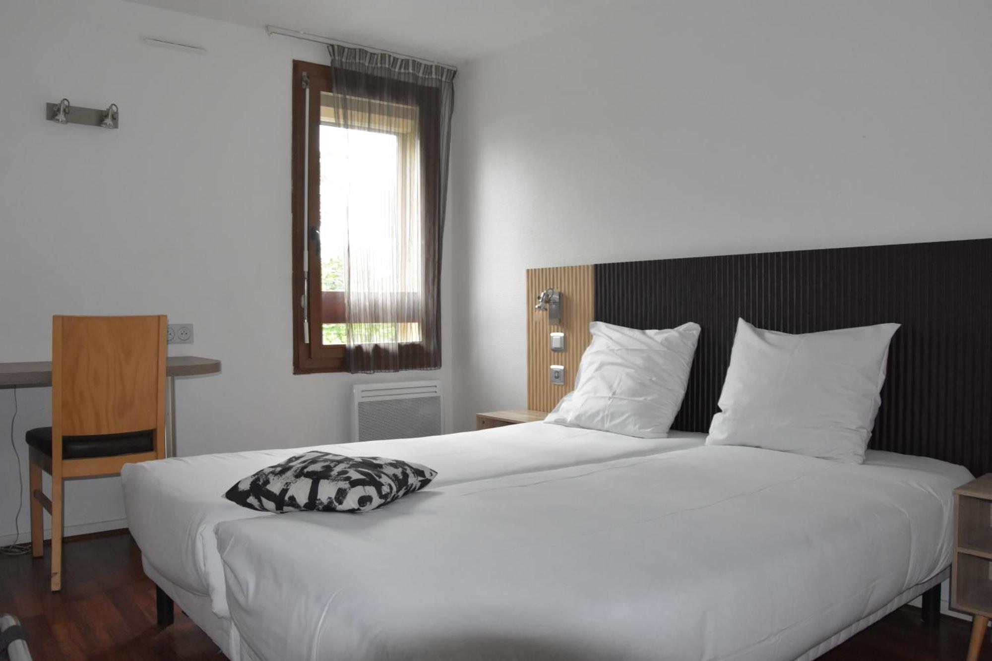 Hotel Bagatelle Paris Nord Roissy Cdg Goussainville  Exterior photo