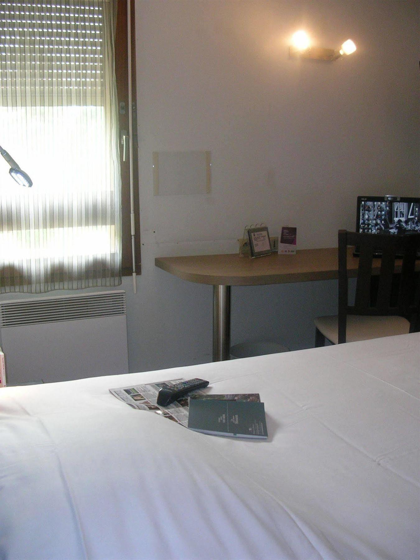 Hotel Bagatelle Paris Nord Roissy Cdg Goussainville  Exterior photo